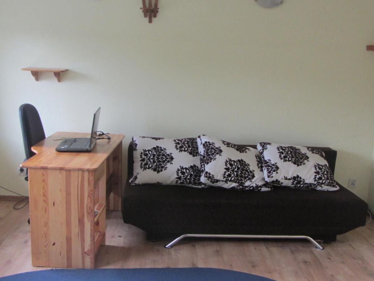 Spacious Holiday Home In Stara Kamienica With Pond Экстерьер фото